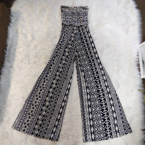 FASHION EXPRESS boho Aztec Indian print jumpsuit - Picture 2 of 3